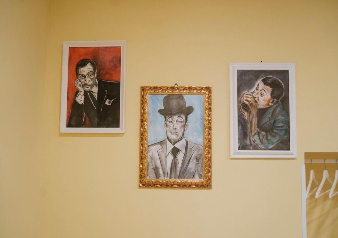 Casa De Curtis Apartment Napoli Bagian luar foto