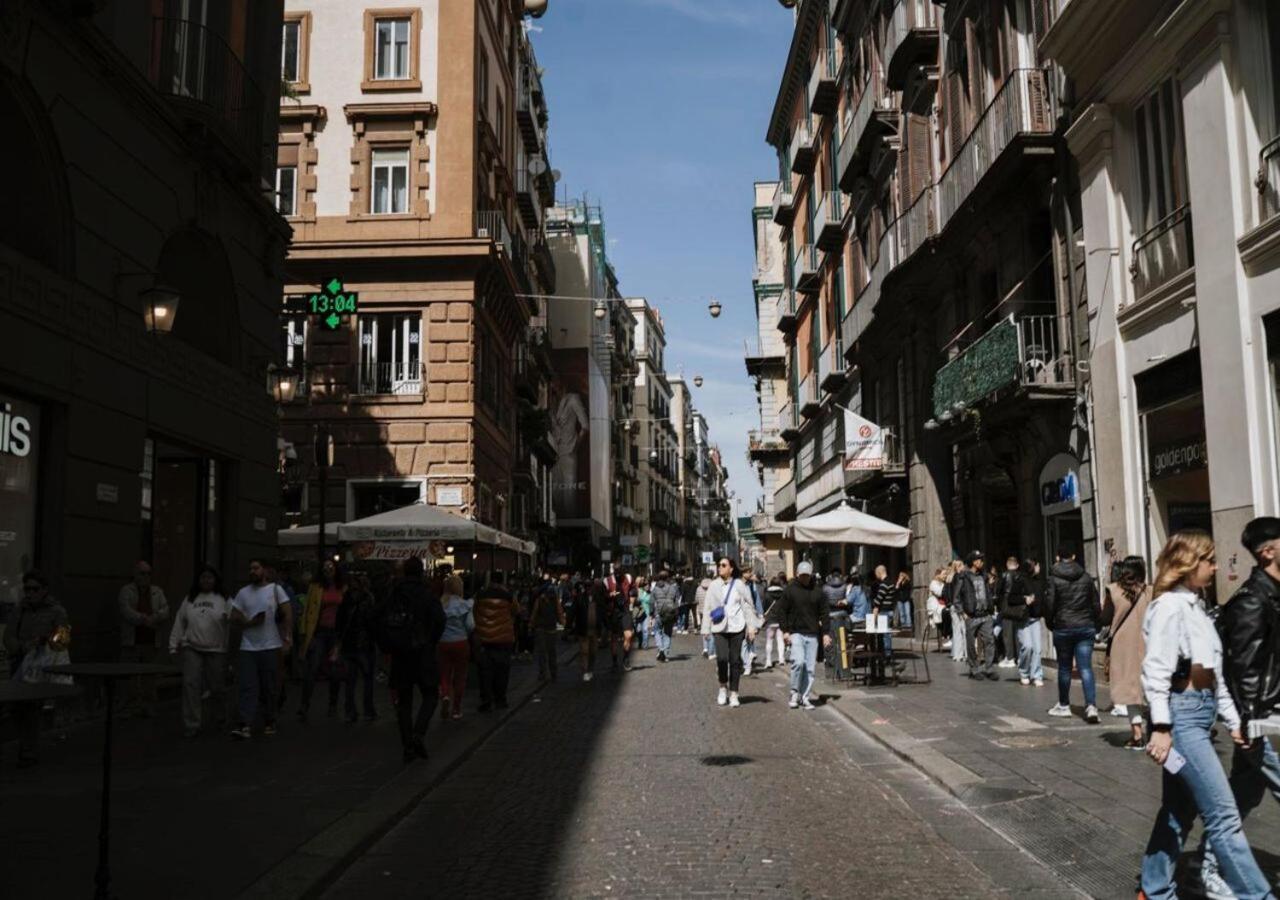 Casa De Curtis Apartment Napoli Bagian luar foto
